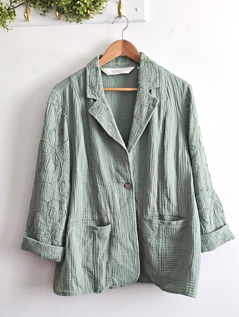 Peace Love World Boheme Collection Sage Green Embroidered Gauze Cotton Blazer M